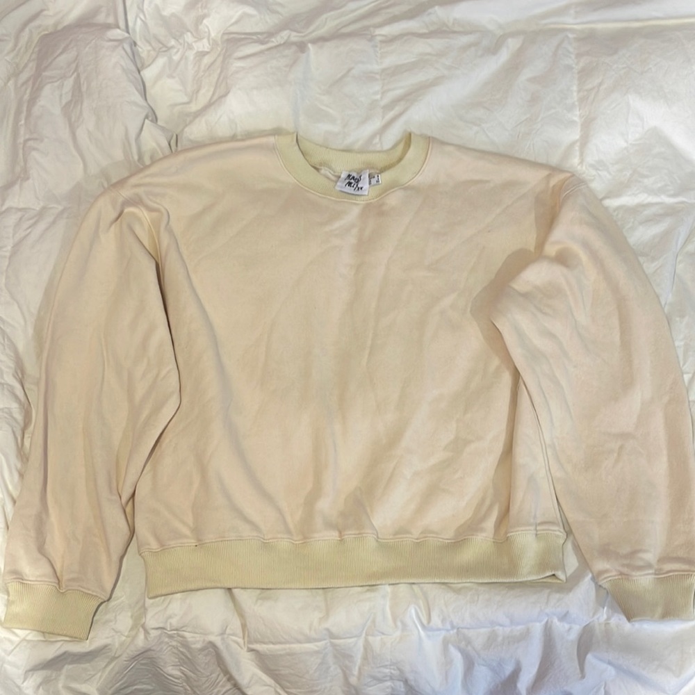 Crewneck sweater